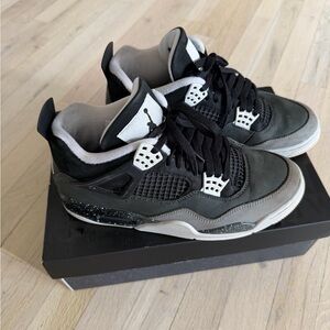 AIR JORDAN 4 RETRO BLACK/WHITE-ANTHRACITE-BLACK
NOIR/ANTHRACIT/NOIR/BLANC